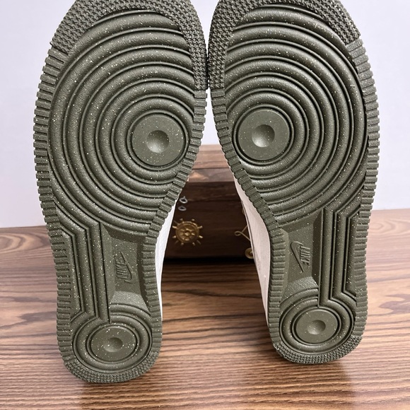 Nike Air Force 1 Winterized Phantom Khaki FB8877-001 Men's Size 12 Shoes Casual - Picture 7 of 12